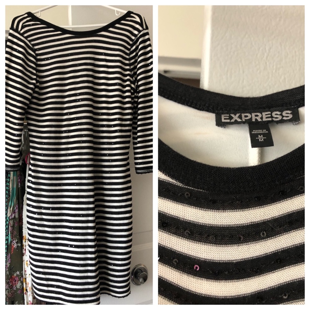 Dress, 3/4 sleeves.